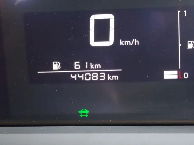 ノート(ニッサン)の車両写真