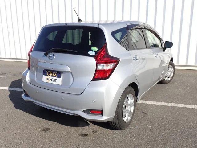 ノート（ニッサン）の車両写真