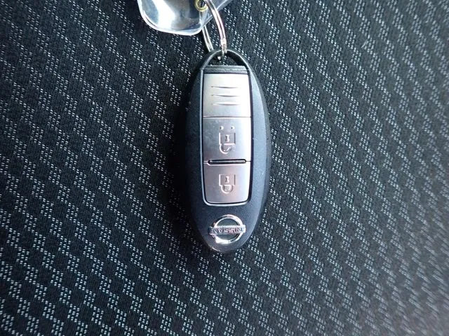 ノート(ニッサン)の車両写真