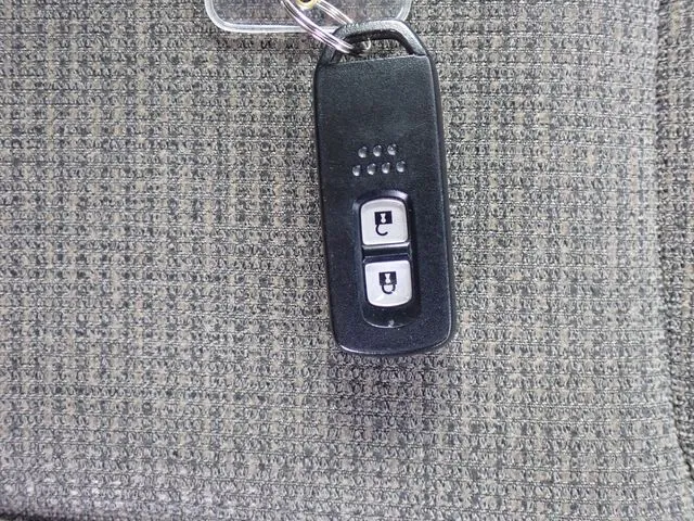 N BOX(ホンダ)の車両写真