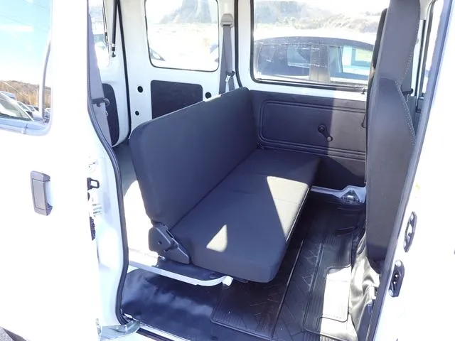 ハイゼットカーゴ（ダイハツ）の車両写真