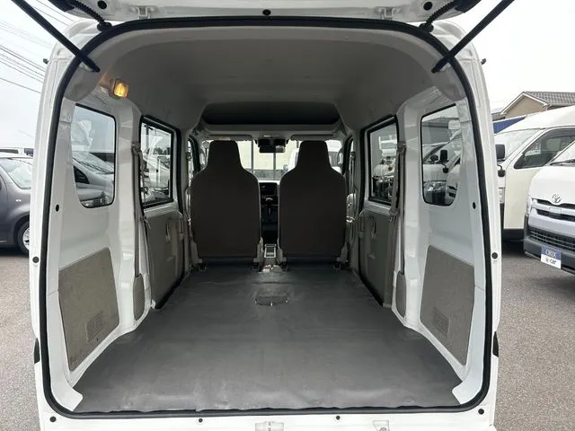 エブリイバン(スズキ)の車両写真