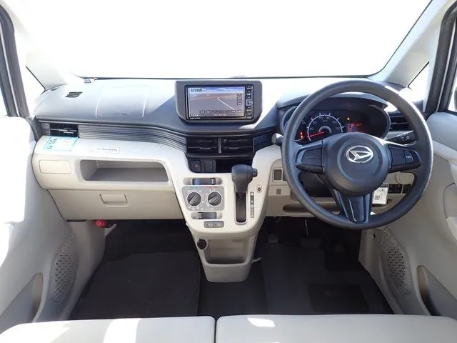 ダイハツ　ムーヴ