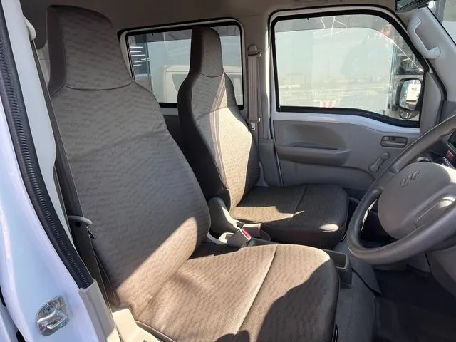 エブリイバン（スズキ）の車両写真