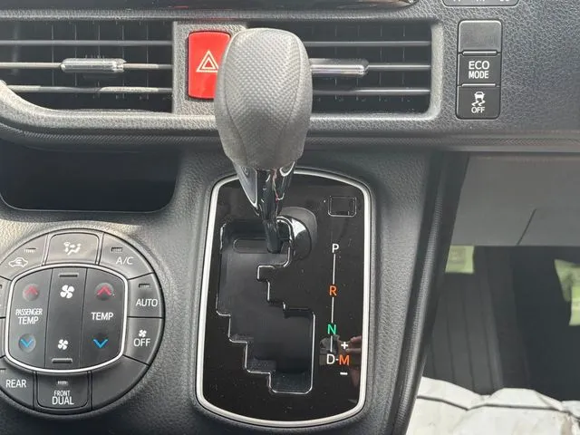 ノア（トヨタ）の車両写真