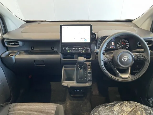 トヨタ　シエンタ　ハイブリッド