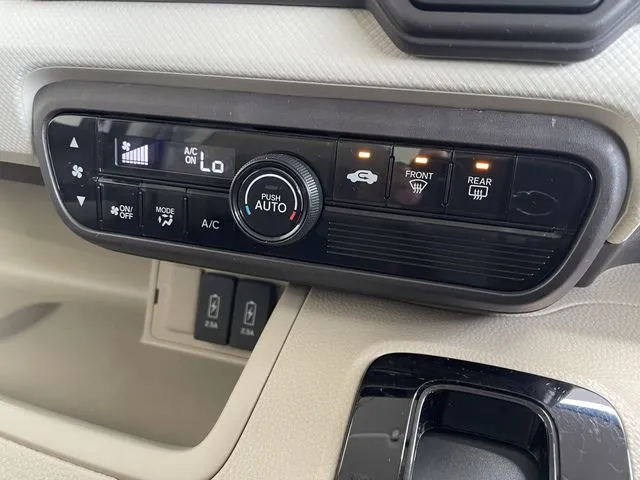 Ｎ　ＢＯＸ（ホンダ）の車両写真