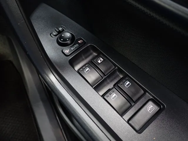 ダイハツ　ロッキー