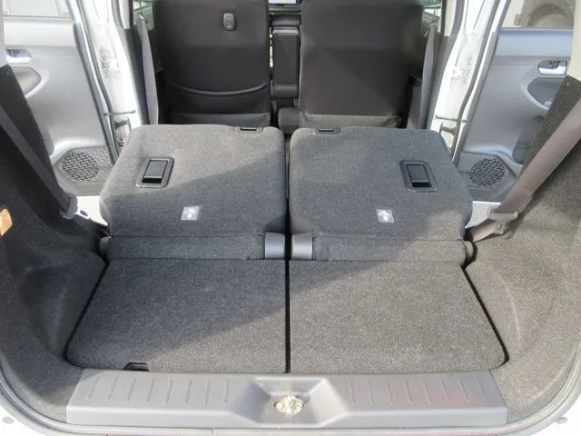 ムーヴ(ダイハツ)の車両写真