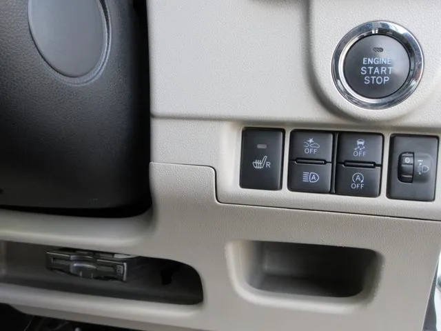 ムーヴ(ダイハツ)の車両写真