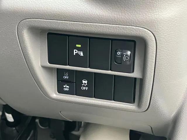 エブリイバン　４ＷＤ（スズキ）の車両写真