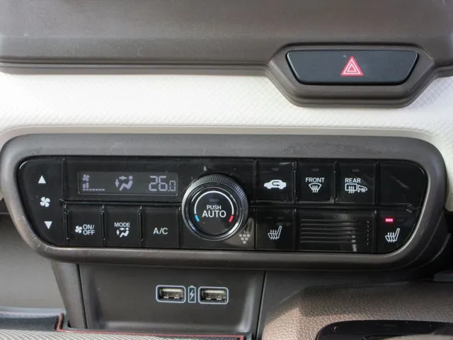 N-WGN 4WD(ホンダ)の車両写真