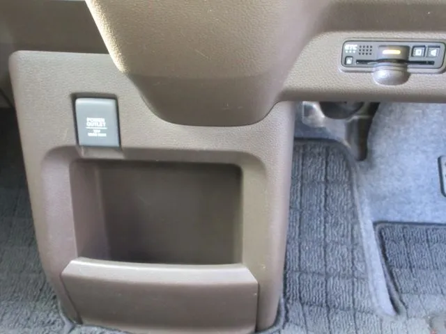 N-WGN 4WD(ホンダ)の車両写真