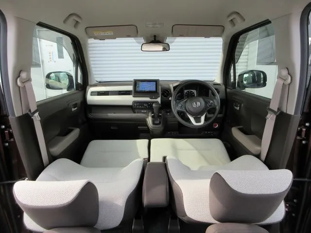 N-WGN 4WD(ホンダ)の車両写真