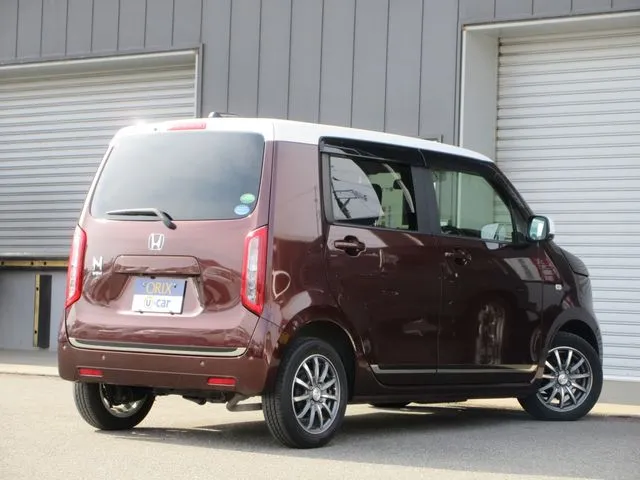 N-WGN 4WD(ホンダ)の車両写真