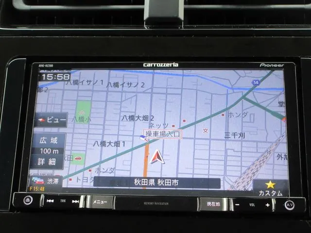 プリウス（トヨタ）の車両写真