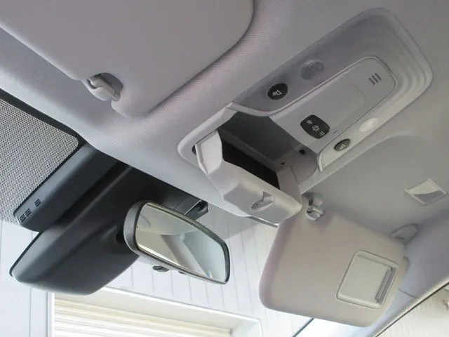 プリウス（トヨタ）の車両写真