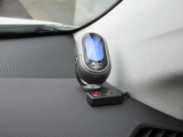 プリウス（トヨタ）の車両写真