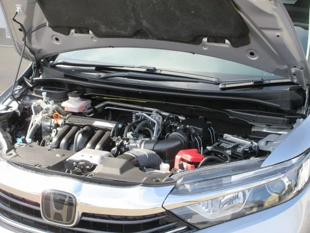 シャトル　ハイブリッド（ホンダ）の車両写真