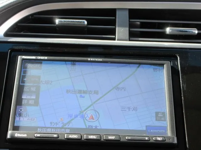 シャトル　ハイブリッド（ホンダ）の車両写真