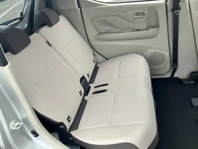 デイズ　４ＷＤ（ニッサン）の車両写真