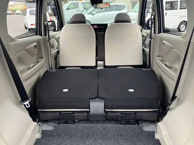 デイズ　４ＷＤ（ニッサン）の車両写真