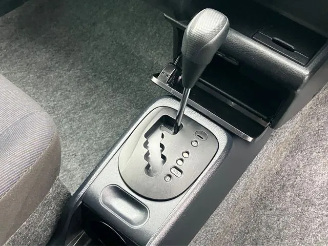 サクシードバン　４ＷＤ（トヨタ）の車両写真