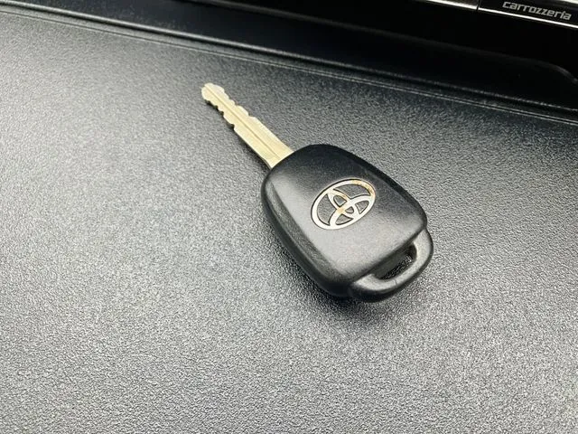 サクシードバン　４ＷＤ（トヨタ）の車両写真