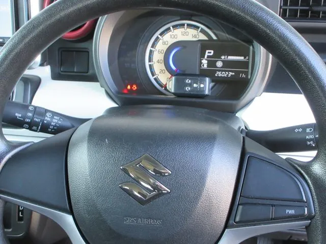 スペーシア 4WD(スズキ)の車両写真