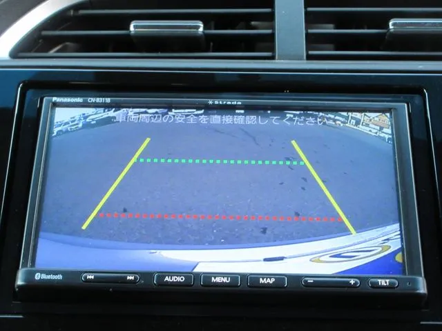 シャトル　ハイブリッド（ホンダ）の車両写真