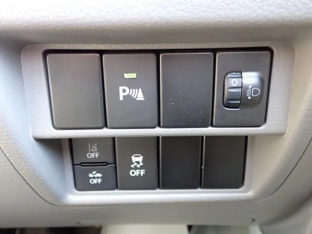 エブリイバン（スズキ）の車両写真