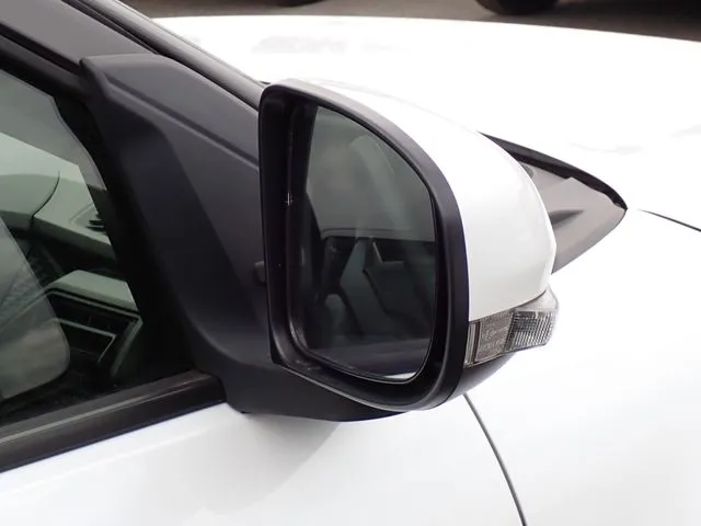 ロッキー（ダイハツ）の車両写真