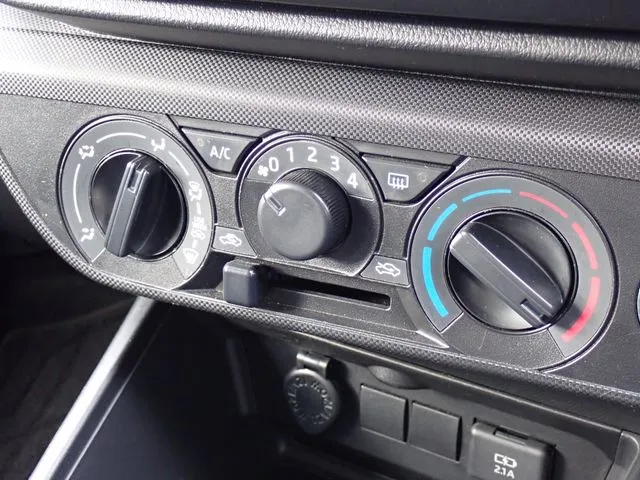 ロッキー（ダイハツ）の車両写真