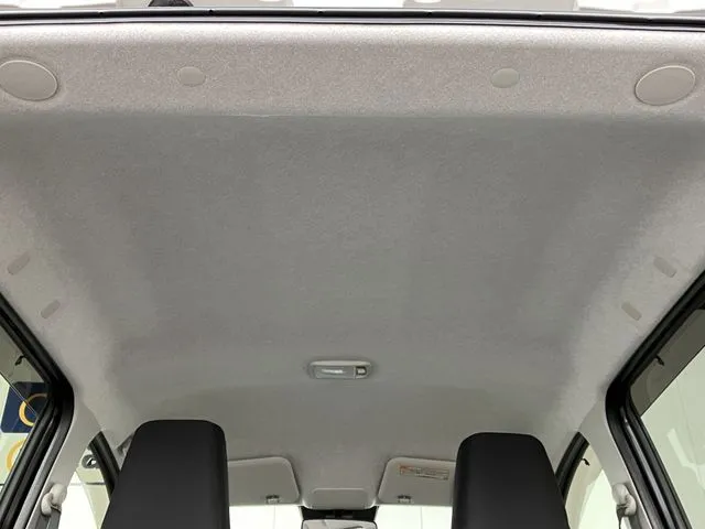 ミラ　イース（ダイハツ）の車両写真