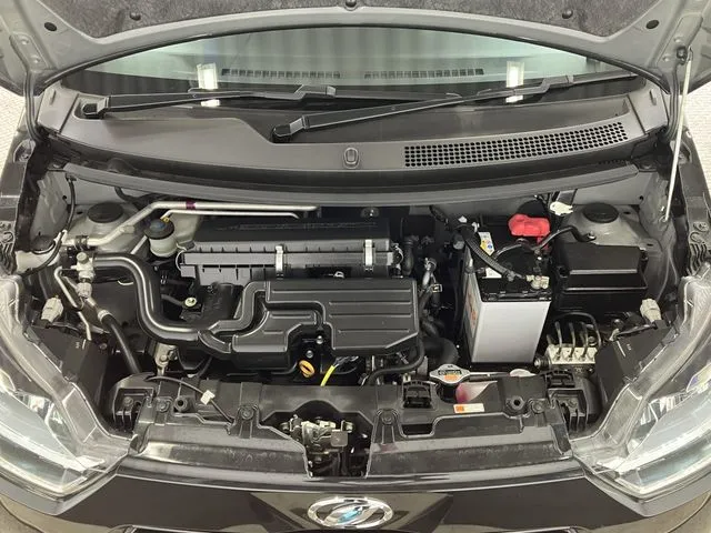 ミラ　イース（ダイハツ）の車両写真