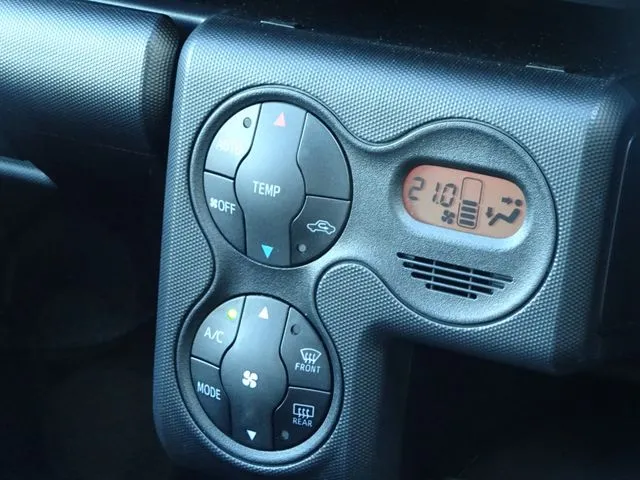 トヨタ　プロボックスバン　ハイブリッド