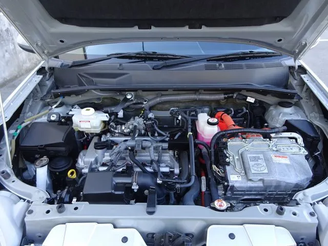 トヨタ　プロボックスバン　ハイブリッド