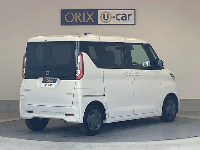 ルークス（ニッサン）の車両写真