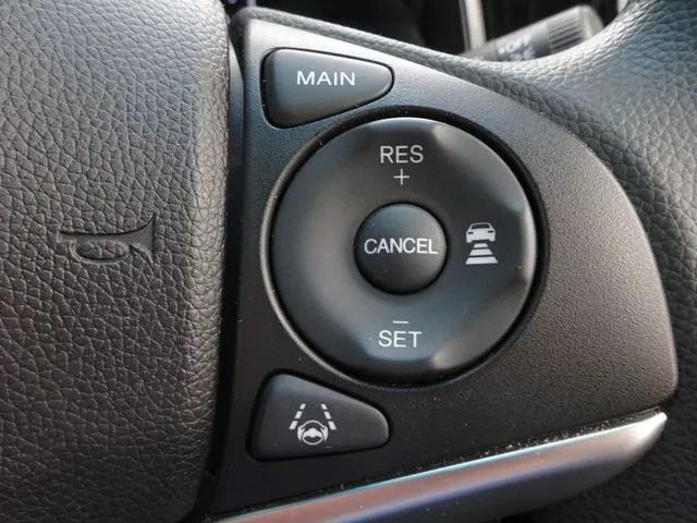 シャトル ハイブリッド(ホンダ)の車両写真