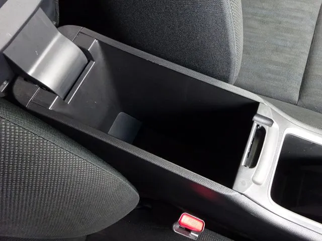 シャトル ハイブリッド(ホンダ)の車両写真