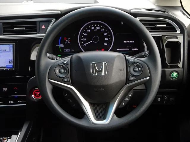 シャトル ハイブリッド(ホンダ)の車両写真