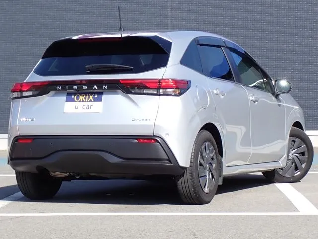 ニッサン　ノート