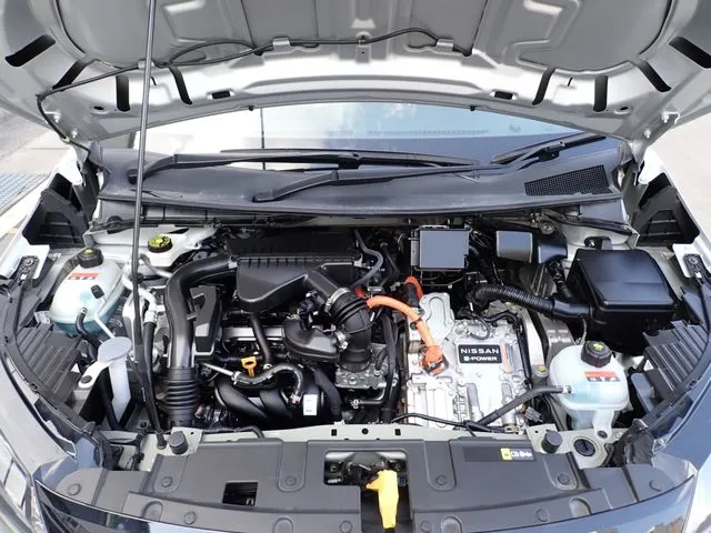 ニッサン　ノート