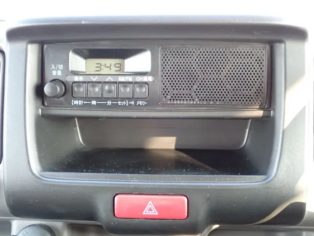 エブリイバン（スズキ）の車両写真