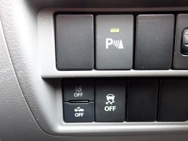 エブリイバン（スズキ）の車両写真