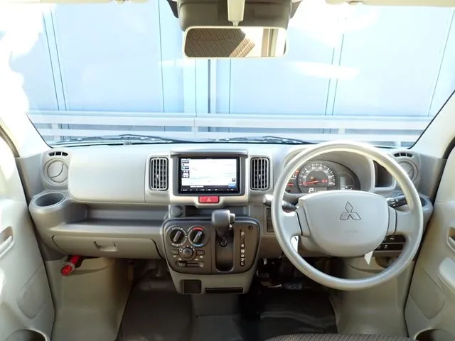 ミニキャブバン（ミツビシ）の車両写真