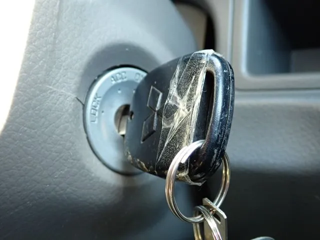 ミニキャブバン（ミツビシ）の車両写真