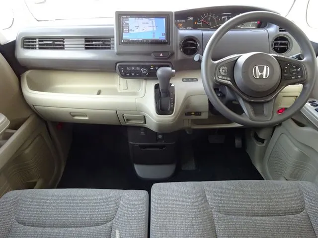 Ｎ　ＢＯＸ（ホンダ）の車両写真