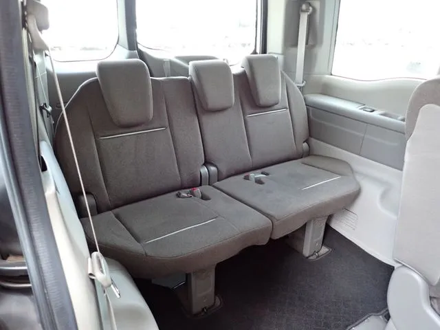 ステップワゴン（ホンダ）の車両写真