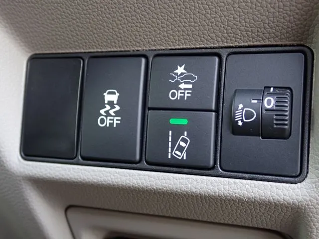 ステップワゴン（ホンダ）の車両写真